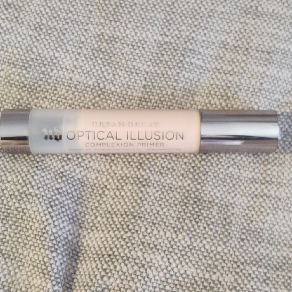 Urban Decay Optical illusion primer